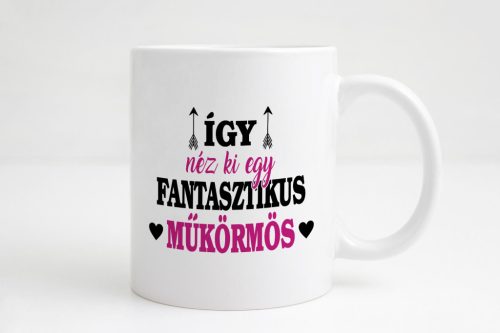 Így néz ki egy fantasztikus műkörmös bögre