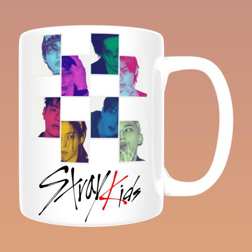 Stray Kids – Színekben a Csapat bögre