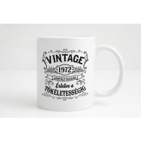   Vintage, érlelve a tökéletességig bögre (választható évszám)