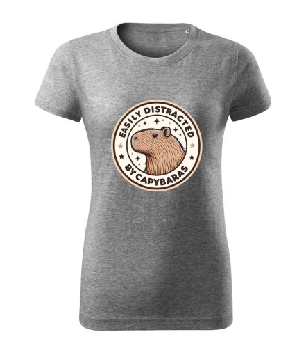 Capybara Kollekció - Easily distracted by capybaras női póló
