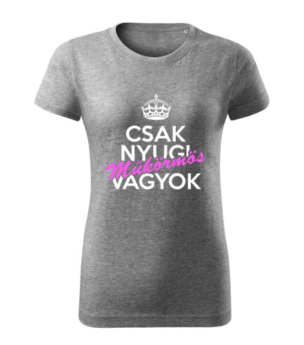 Csak nyugi, műkörmös vagyok női póló