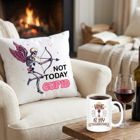 Anti Valentin kiegészítők – vicces bögrék és párnák szingliknek